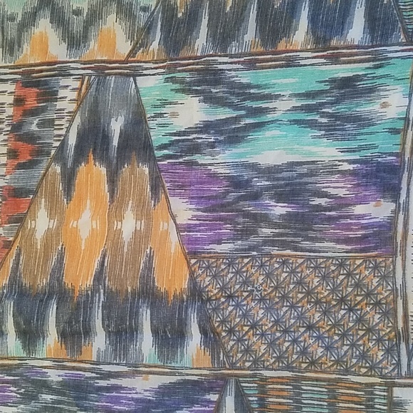 Scarf - Picture 2 of 4